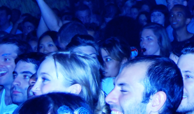 CROWDY