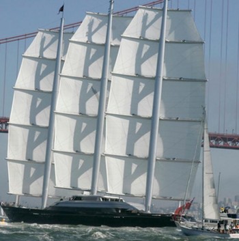 dude had a DAMN nice boat though tbh
